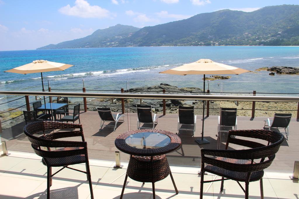 Surfers Cove Apartments Bel Ombre Esterno foto